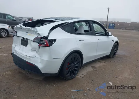 2023 Tesla Model Y Performance Dual Motor All-Wheel Drive from USA, damaged, VIN 7SAYGDEF1PF864976